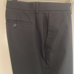Banana Republic Slim Fit Men’s Chinos